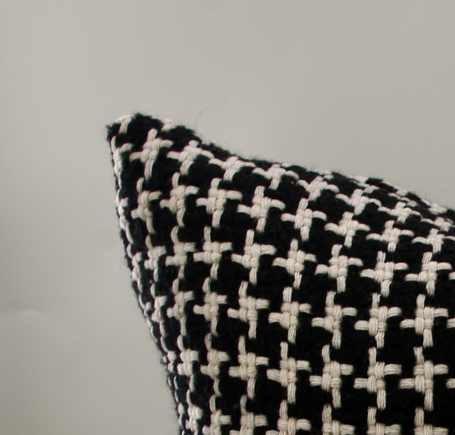 Weft - Image 3